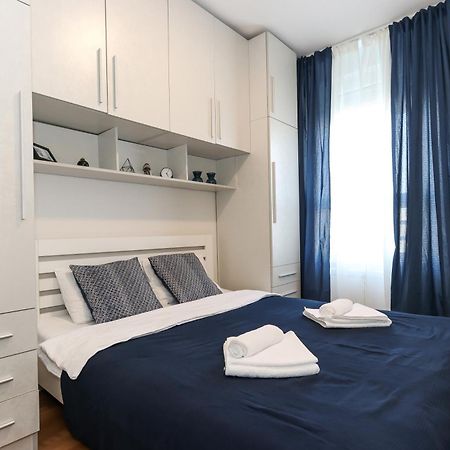 New Belgrade Apartments, Parking 5 Eur Per Day מראה חיצוני תמונה