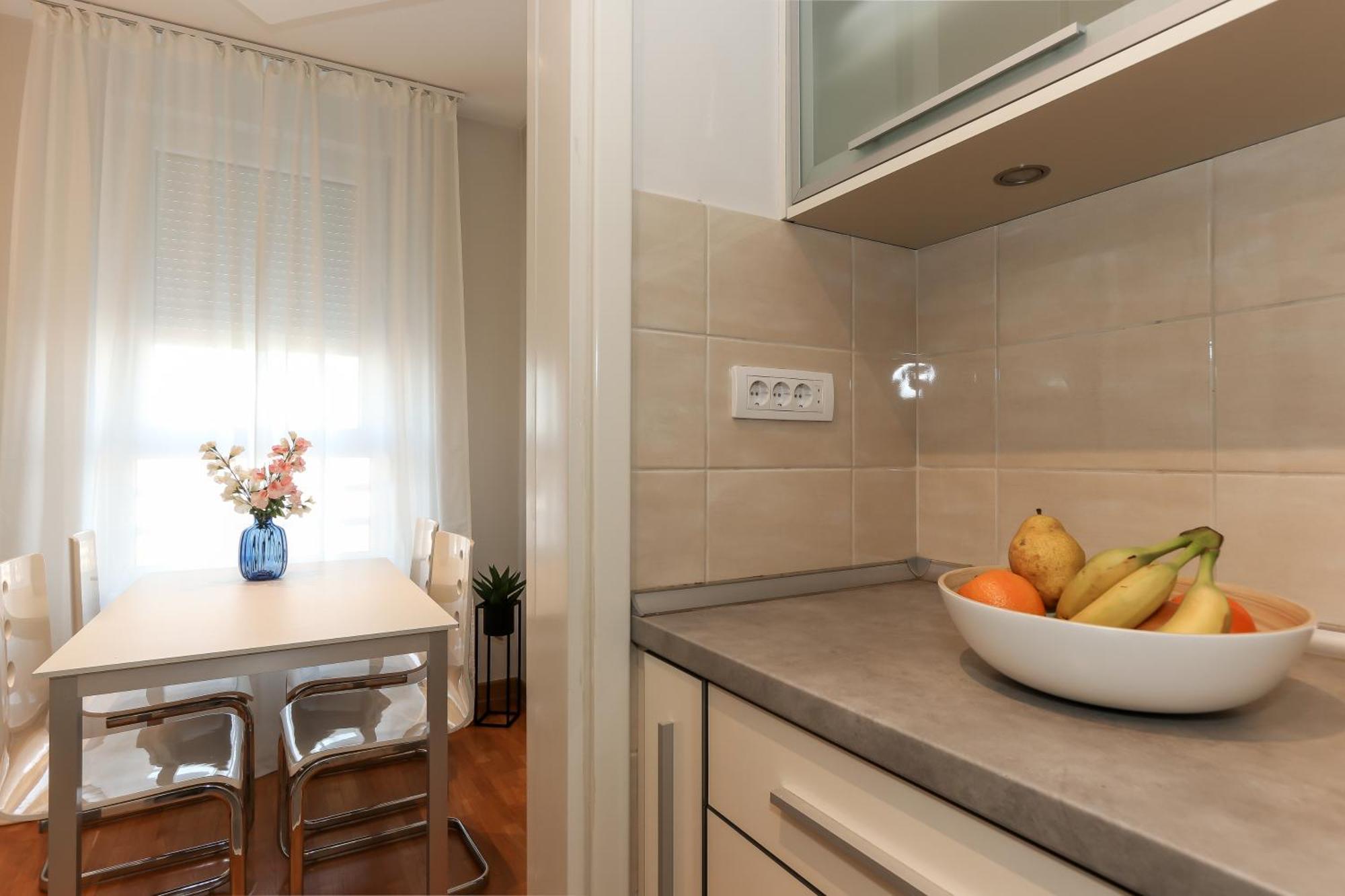 New Belgrade Apartments, Parking 5 Eur Per Day חדר תמונה
