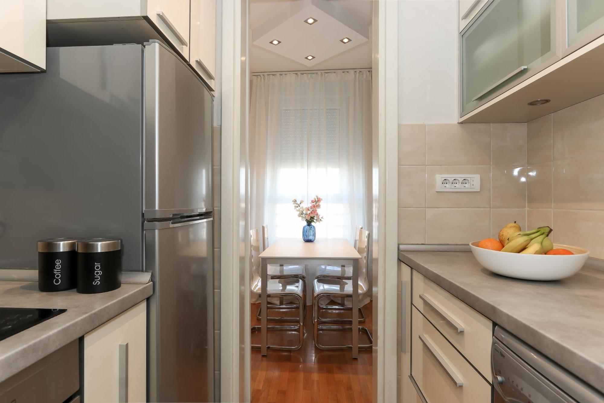 New Belgrade Apartments, Parking 5 Eur Per Day חדר תמונה
