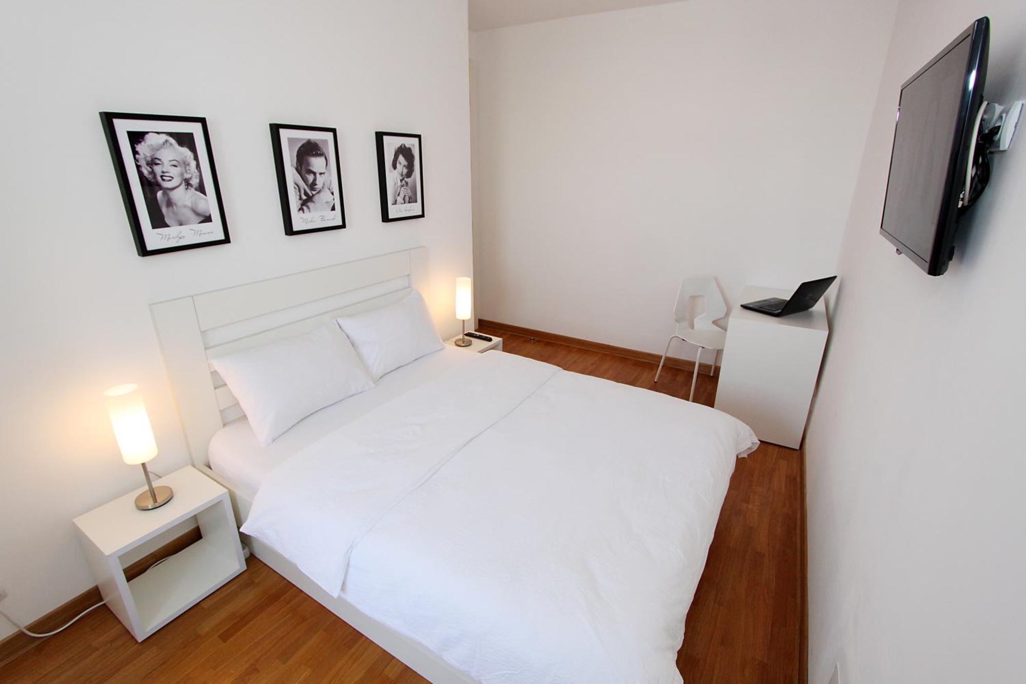 New Belgrade Apartments, Parking 5 Eur Per Day חדר תמונה