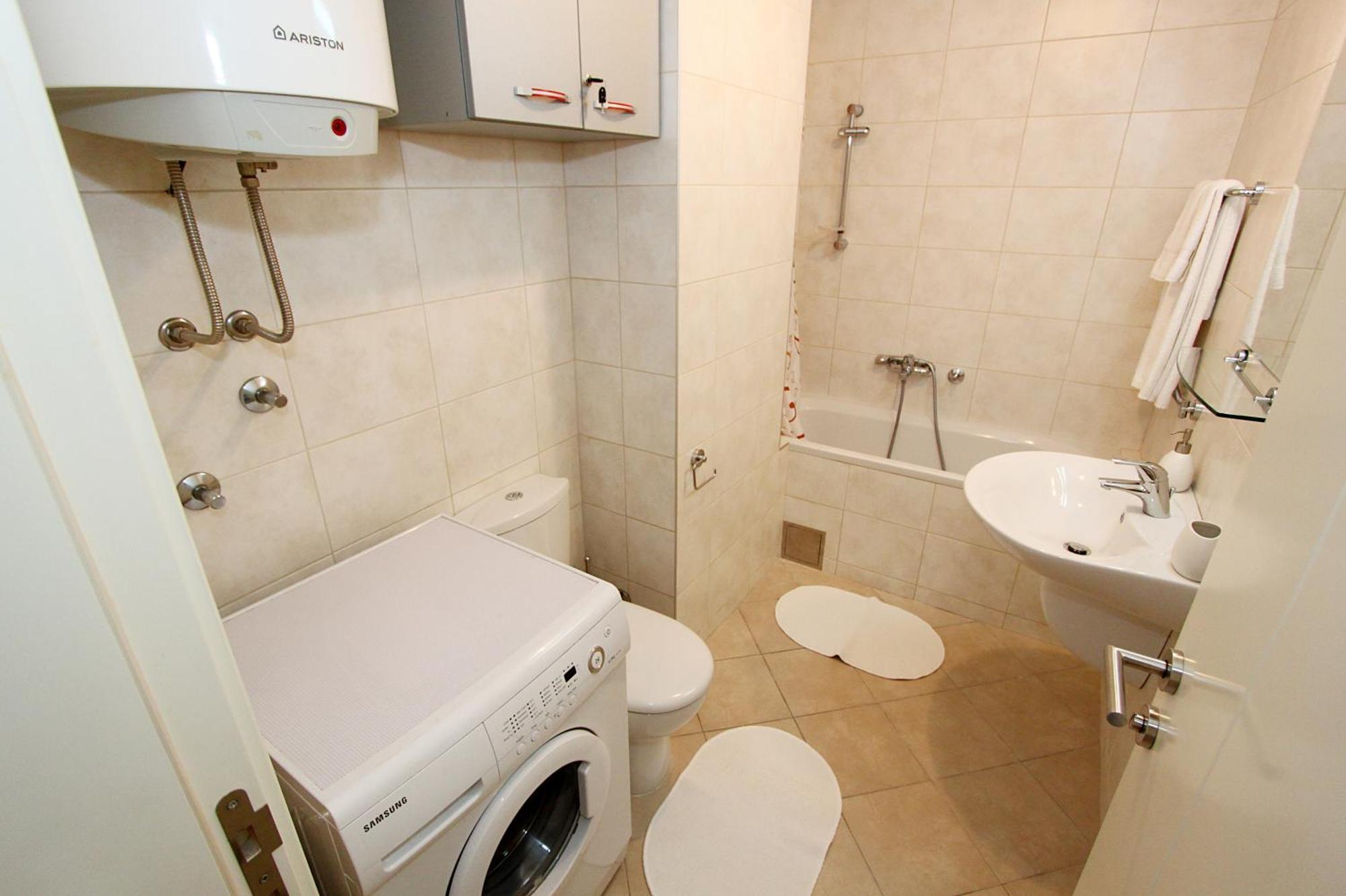 New Belgrade Apartments, Parking 5 Eur Per Day חדר תמונה