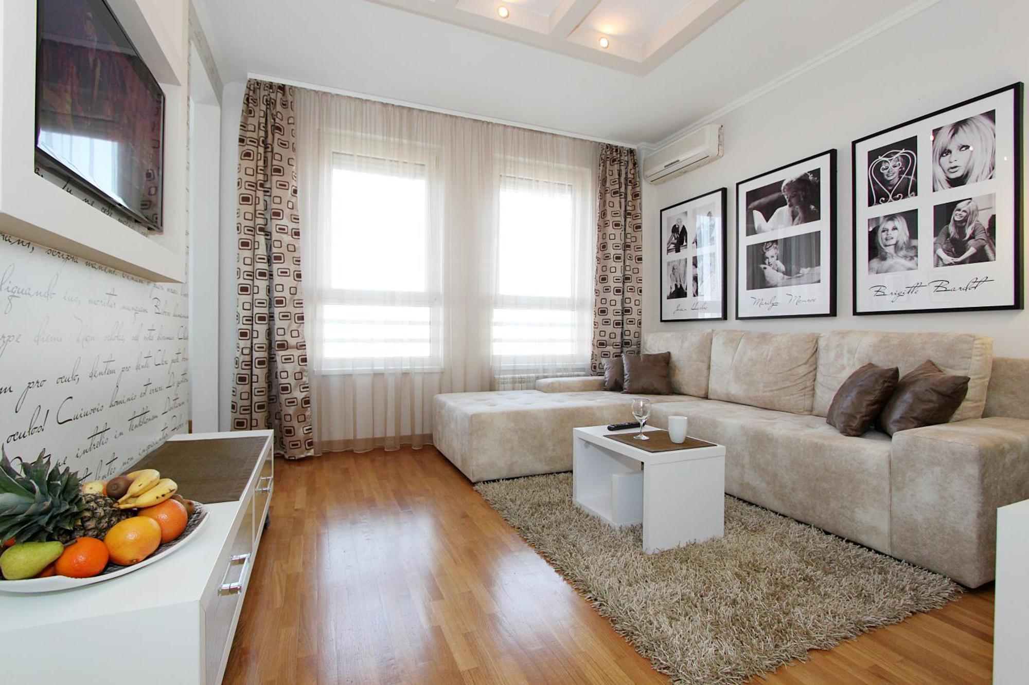 New Belgrade Apartments, Parking 5 Eur Per Day חדר תמונה