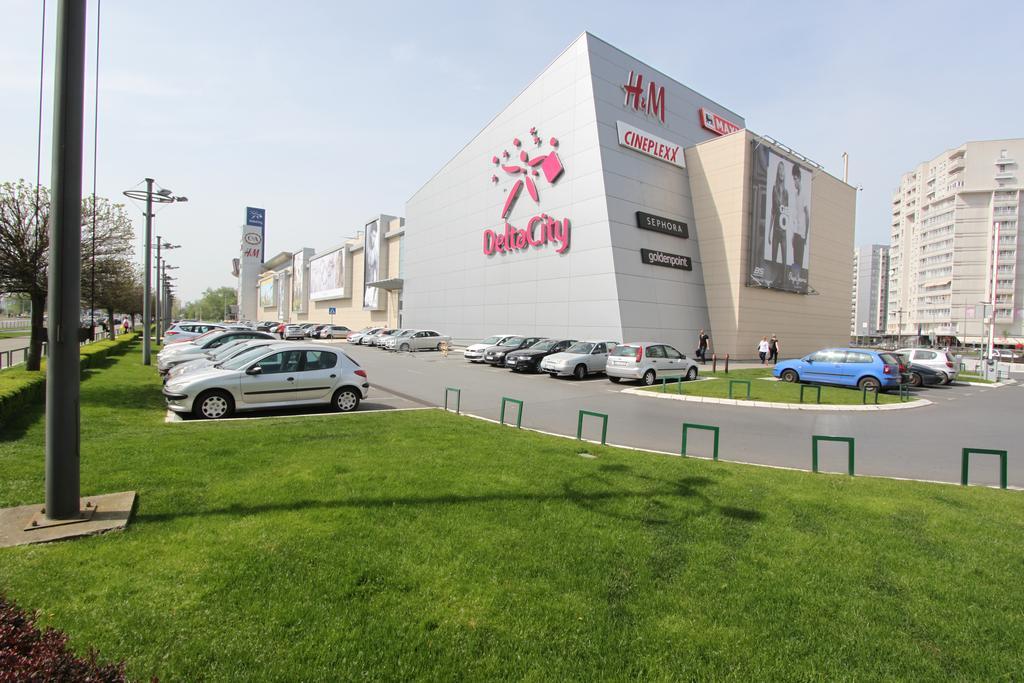 New Belgrade Apartments, Parking 5 Eur Per Day מראה חיצוני תמונה
