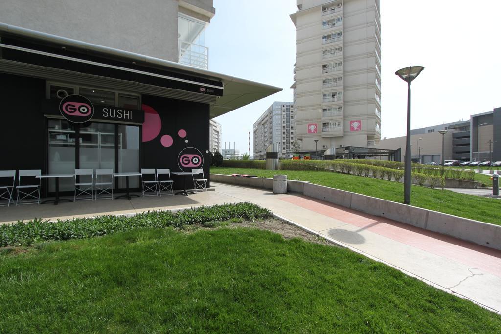 New Belgrade Apartments, Parking 5 Eur Per Day מראה חיצוני תמונה