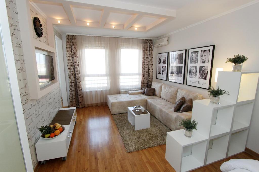 New Belgrade Apartments, Parking 5 Eur Per Day חדר תמונה